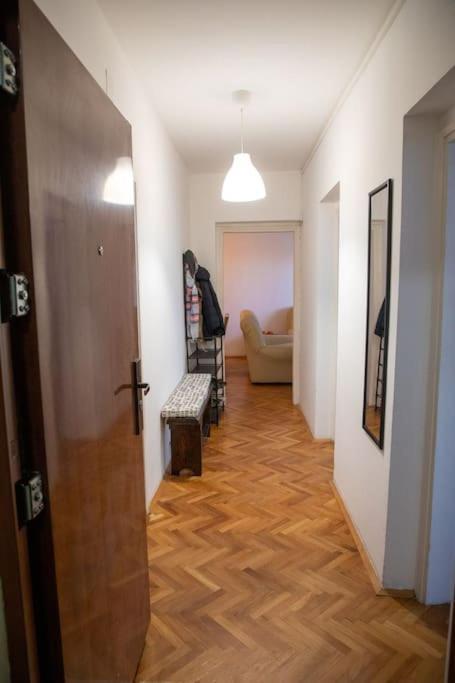 Dora Apartment Ni Extérieur photo