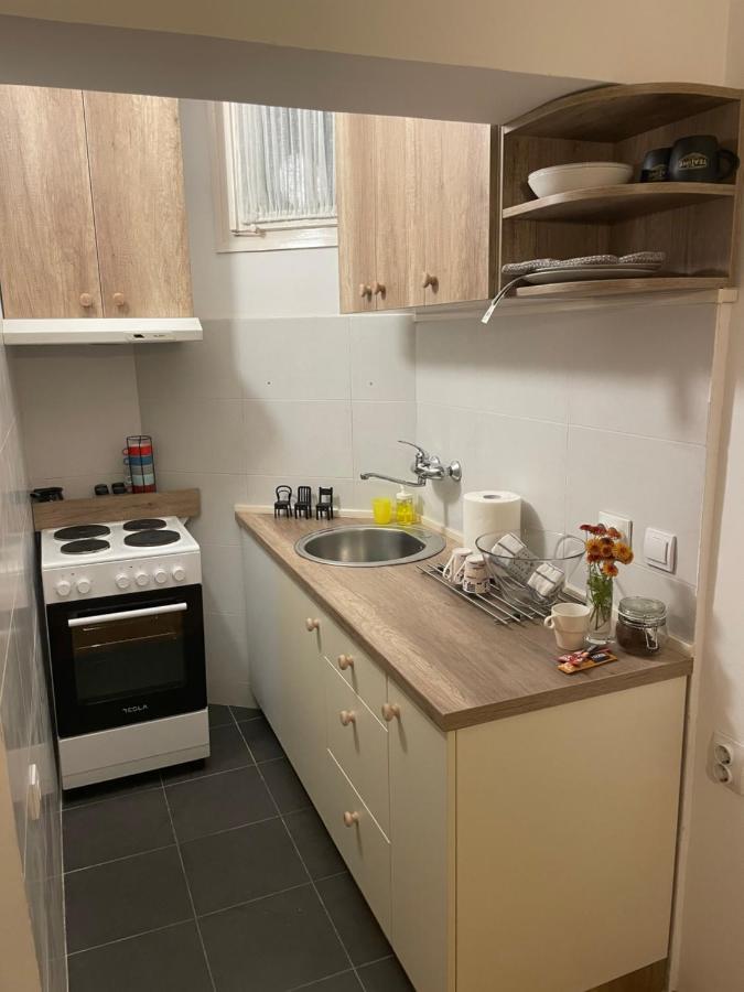 Dora Apartment Ni Extérieur photo